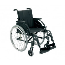 Кресло-коляска с ручным приводом, комнатная Invacare Action 2